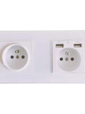 Dvě zásuvky s dvěma USB vstupy Oblíbený